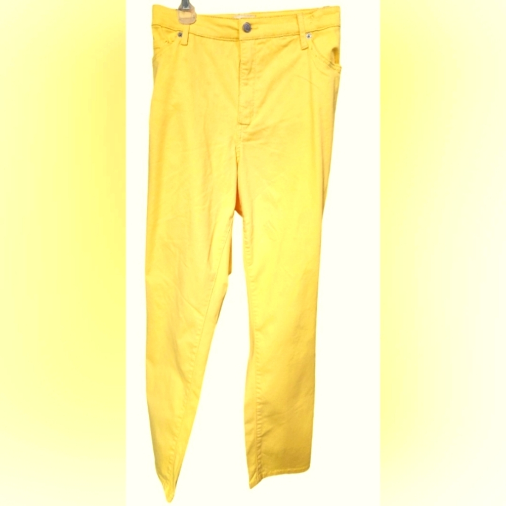 NWT Crown & Ivy NWT Yellow crop essential signature pants womens 14W - Picture 1 of 6